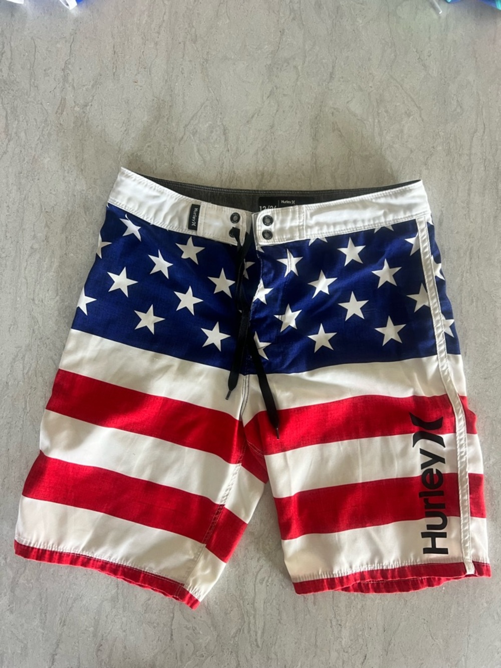Hurley Boys American Flag Red White Blue size 12/26 boardshort Trunks